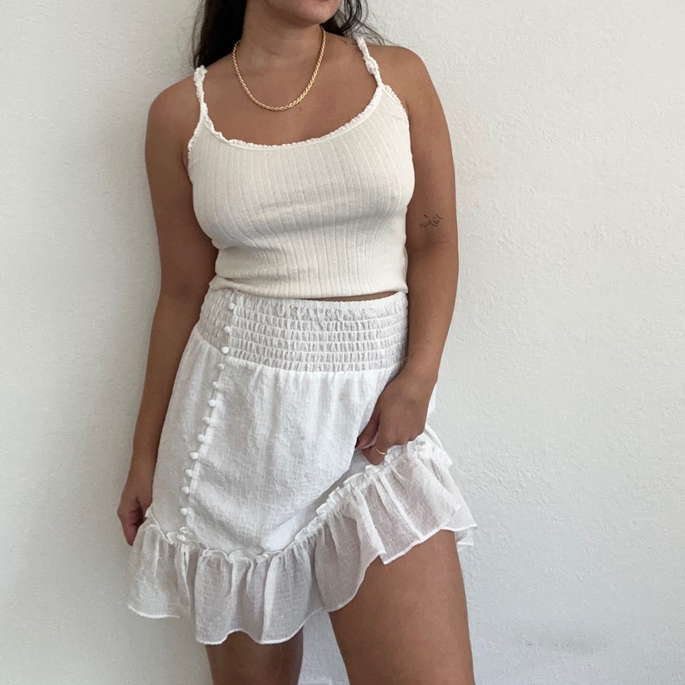 Dainty white skirt